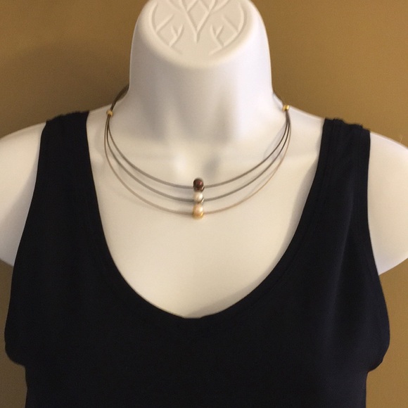 3 strand pearl necklace - Picture 2 of 4